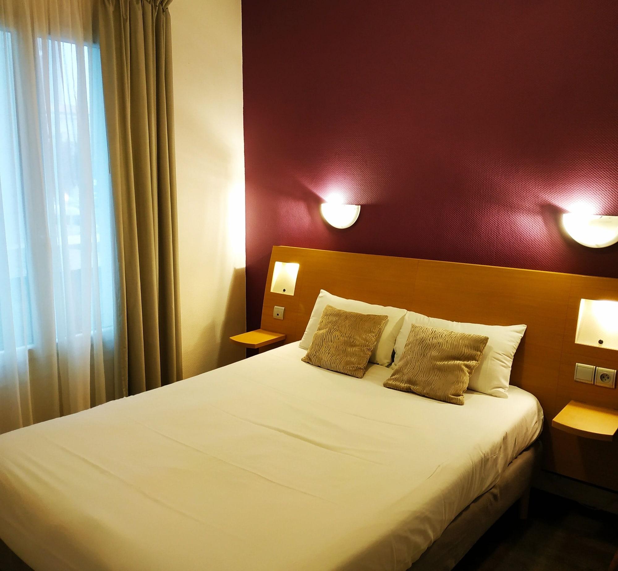 Brit Hotel Hermitage รัวย็อง ภายนอก รูปภาพ